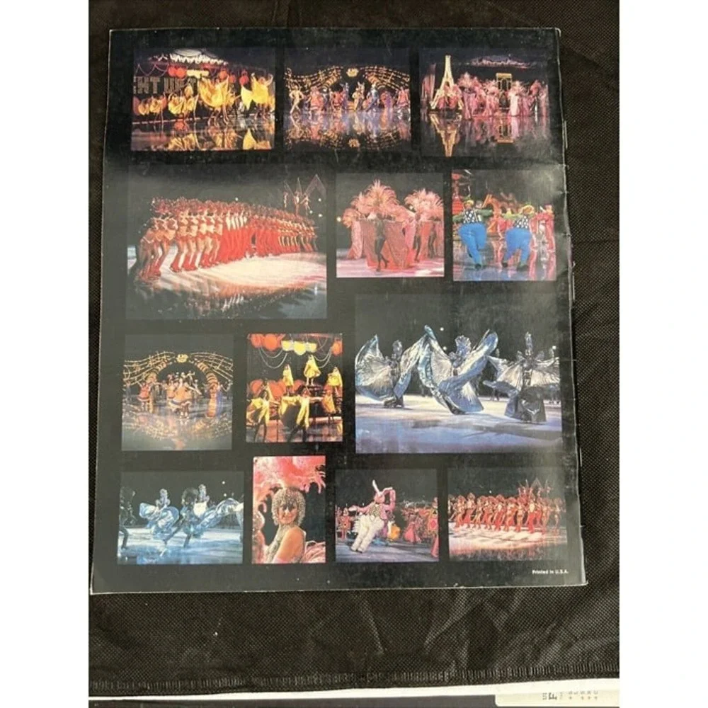 VINTAGE HOLIDAY ON ICE‎ AND ICE CAPADES PROGRAM LOT OF 6 (569)